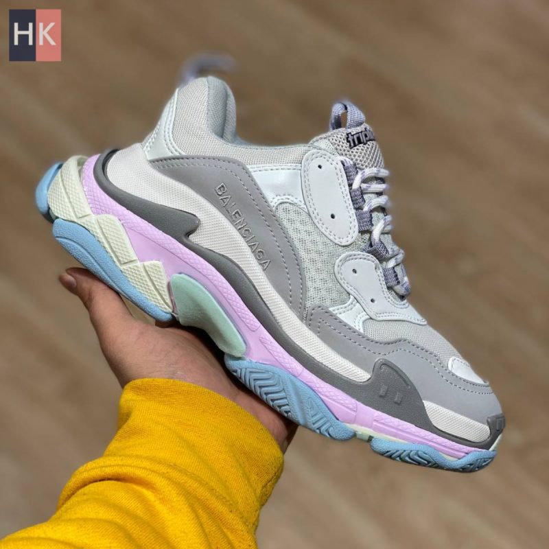 کتونی زنانه بالنسیاگا تریپل اس Balenciaga Triple S
