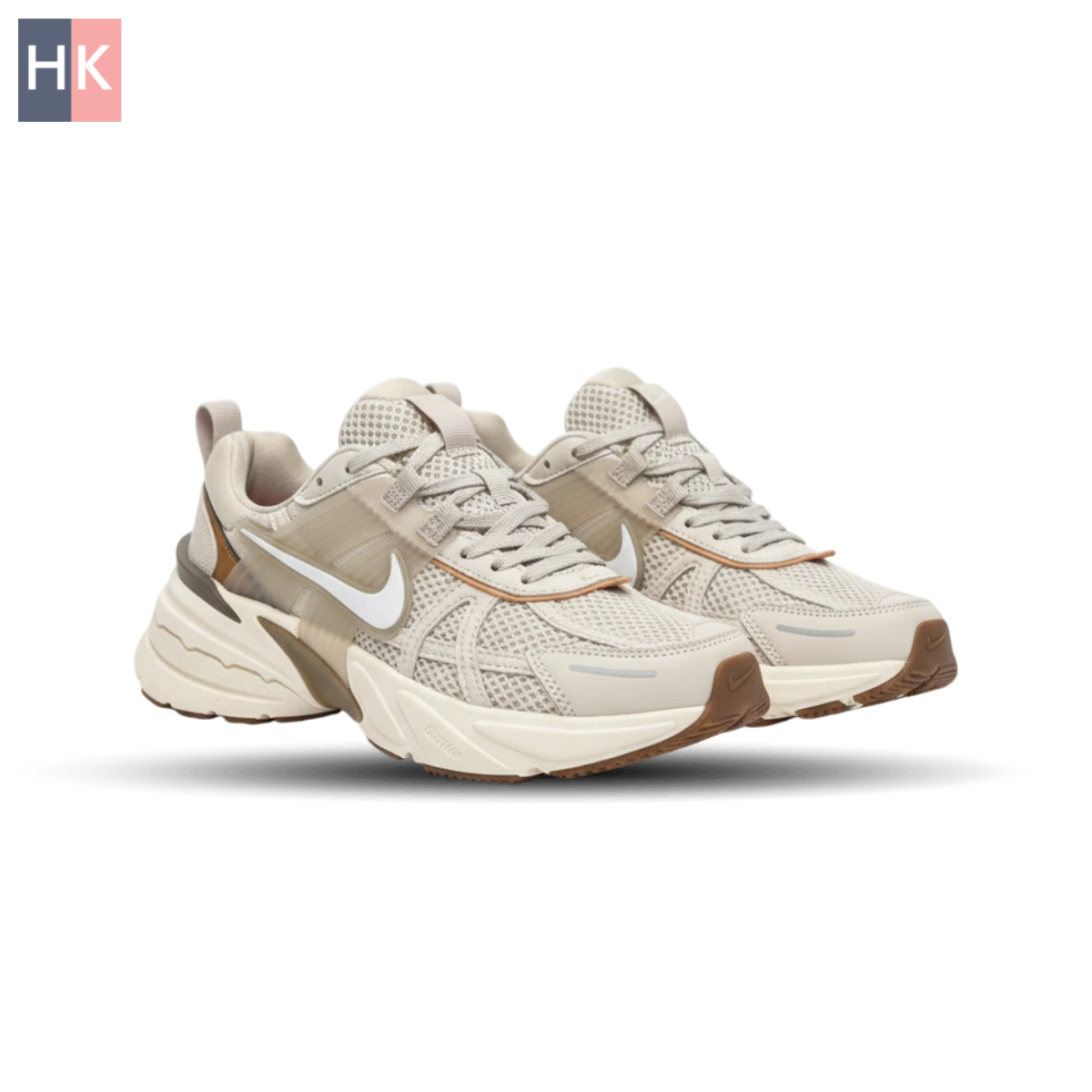 کتونی نایک وی تو کی ران کرمی Nike V2K Run کتونی نایک وی تو کی ران کرمی Nike V2K Run