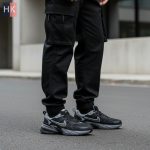 کتونی مردانه نایک وی تو کی ران مشکی طوسی Nike V2K Run