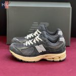 کتونی زنانه نیو بالانس 2002 آر ( New Balance 2002R )