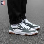 کتونی مردانه ونس روان 2 سفید طوسی ( Vans Rowan 2 )