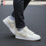 کتونی مردانه نایک اس بی دانک کرمی Nike SB Dunk Low Bone کتونی مردانه نایک اس بی دانک کرمی Nike SB Dunk Low Bone