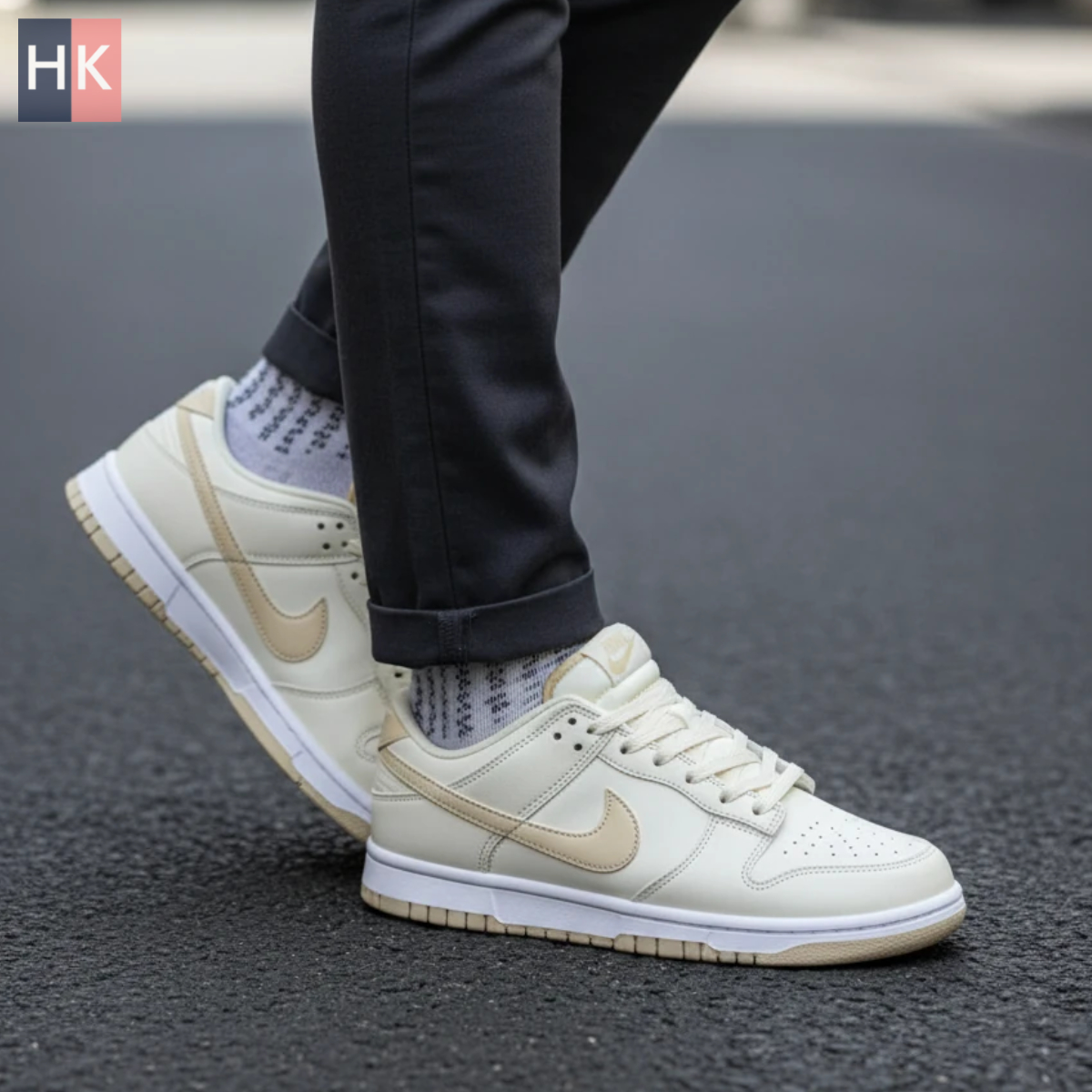 کتونی مردانه نایک اس بی دانک کرمی Nike SB Dunk Low Bone کتونی مردانه نایک اس بی دانک کرمی Nike SB Dunk Low Bone