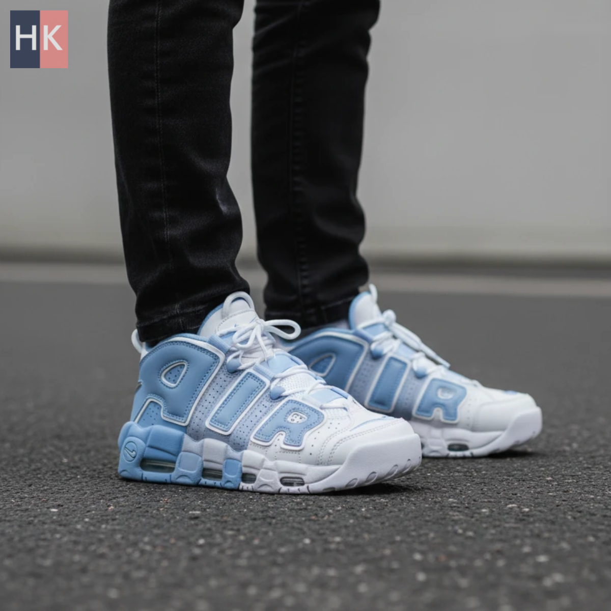 کتونی نایک ایر آپتمپو سفید و آبی Nike Air More Uptempo کتونی نایک ایر آپتمپو سفید و آبی Nike Air More Uptempo