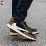 کتونی مردانه نایک ایر جردن 1 تراویس اسکات قهوه ای Nike Air Jordan 1 Low Travis Scott کتونی مردانه نایک ایر جردن 1 تراویس اسکات قهوه ای Nike Air Jordan 1 Low Travis Scott