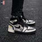 کتونی ساقدار نایک ایر جردن 1 فامیلیا ( Nike Air Jordan 1 High Familia )