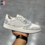 کتونی نایک ایر جردن 1 تراویس اسکات لویی ویتان ( Nike Air Jordan 1 Travis Scott LV )