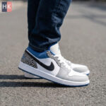 کتونی نایک ایر جردن 1 طوسی و آبی ( Nike Air Jordan 1 Low Light Smoke Grey and Dark Marina Blue )