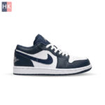 کتونی نایک ایر جردن 1 سرمه ای و سفید ( Nike Air Jordan 1 Low ) کتونی نایک ایر جردن 1 سرمه ای و سفید ( Nike Air Jordan 1 Low )