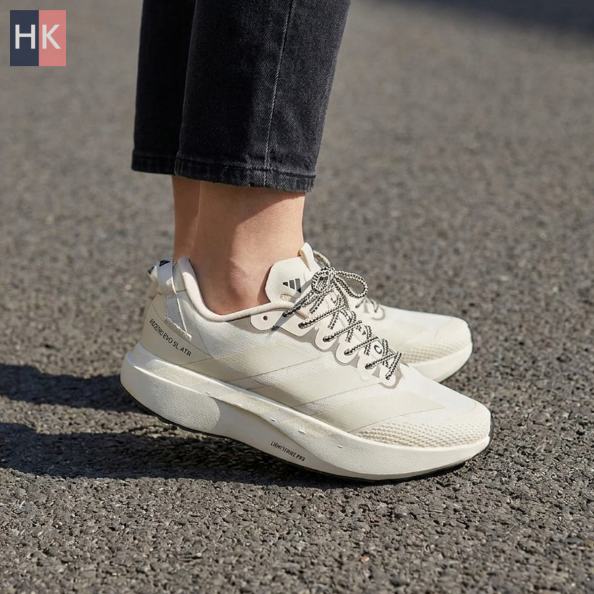 کتونی مردانه آدیداس آدیزیرو ایوو اس ال ای تی آر کرمی ( Adidas Adizero EVO SL ATR ) کتونی مردانه آدیداس آدیزیرو ایوو اس ال ای تی آر کرمی ( Adidas Adizero EVO SL ATR )