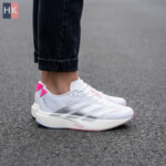 کتونی زنانه آدیداس آدیزیرو ایوو اس ال سفید و صورتی ( Adidas Adizero EVO SL )