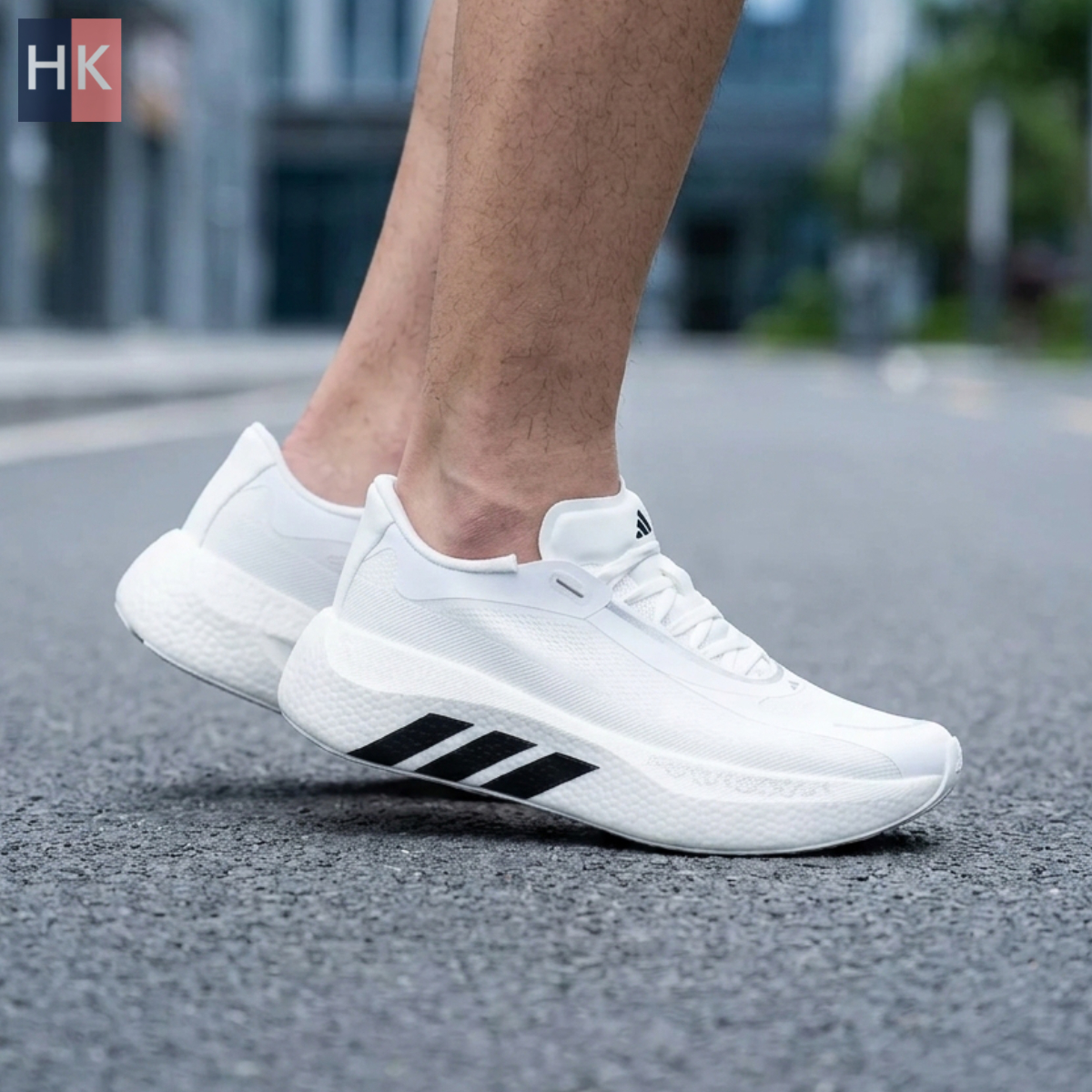 کتونی زنانه آدیداس هایپر بوست سفید ( Adidas Hyper Boost Edge ) کتونی زنانه آدیداس هایپر بوست سفید ( Adidas Hyper Boost Edge )