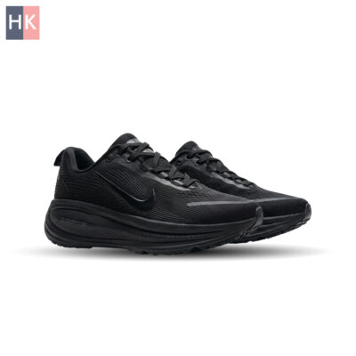 کتونی مردانه نایک وومرو 18 مشکی ( Nike Vomero 18 ) کتونی مردانه نایک وومرو 18 مشکی ( Nike Vomero 18 )